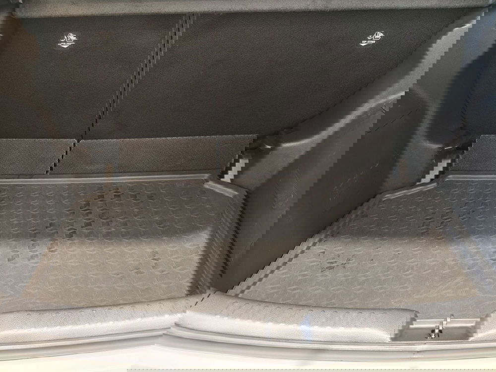 Toyota Yaris usata a Roma (13)