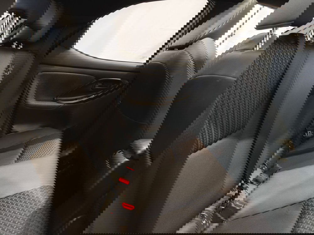 Toyota Yaris usata a Roma (8)