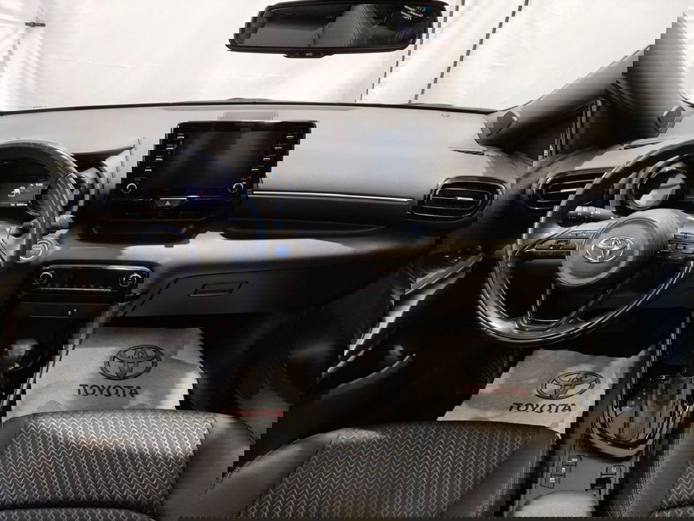 Toyota Yaris usata a Roma (9)