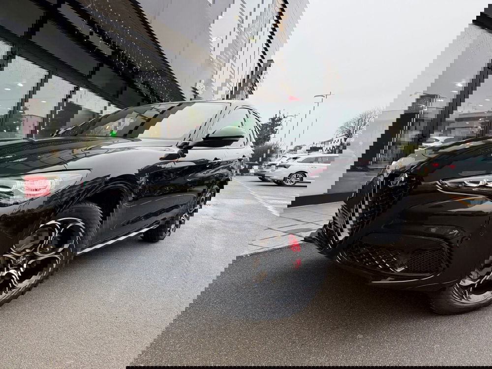 Alfa Romeo Stelvio nuova a Reggio Emilia
