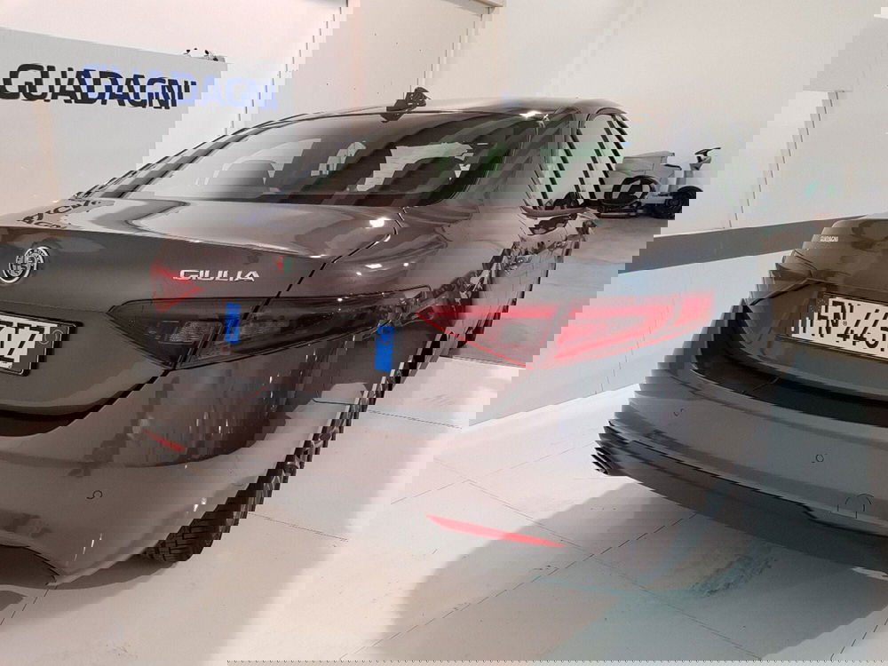 Alfa Romeo Giulia nuova a Agrigento (4)