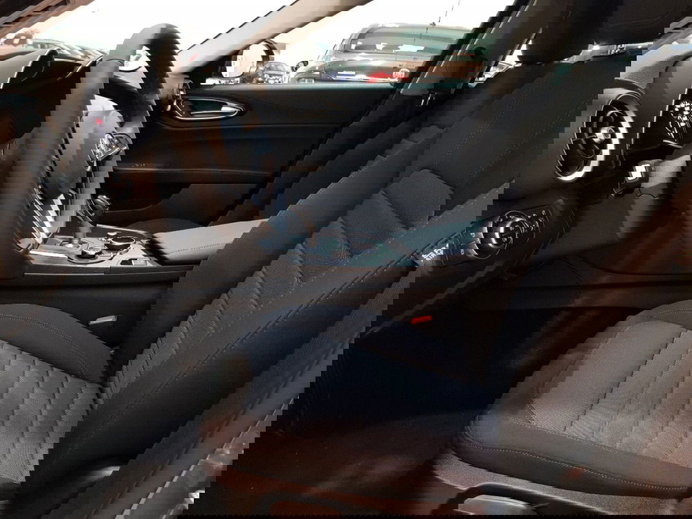 Alfa Romeo Giulia nuova a Agrigento (9)