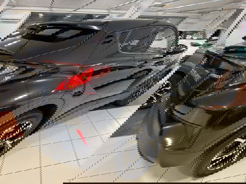 Toyota Toyota C-HR usata a Modena (6)