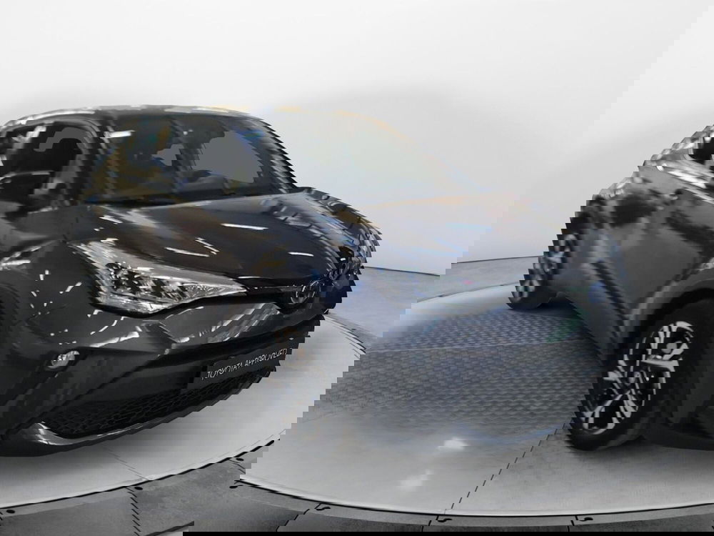 Toyota Toyota C-HR usata a Bologna (3)