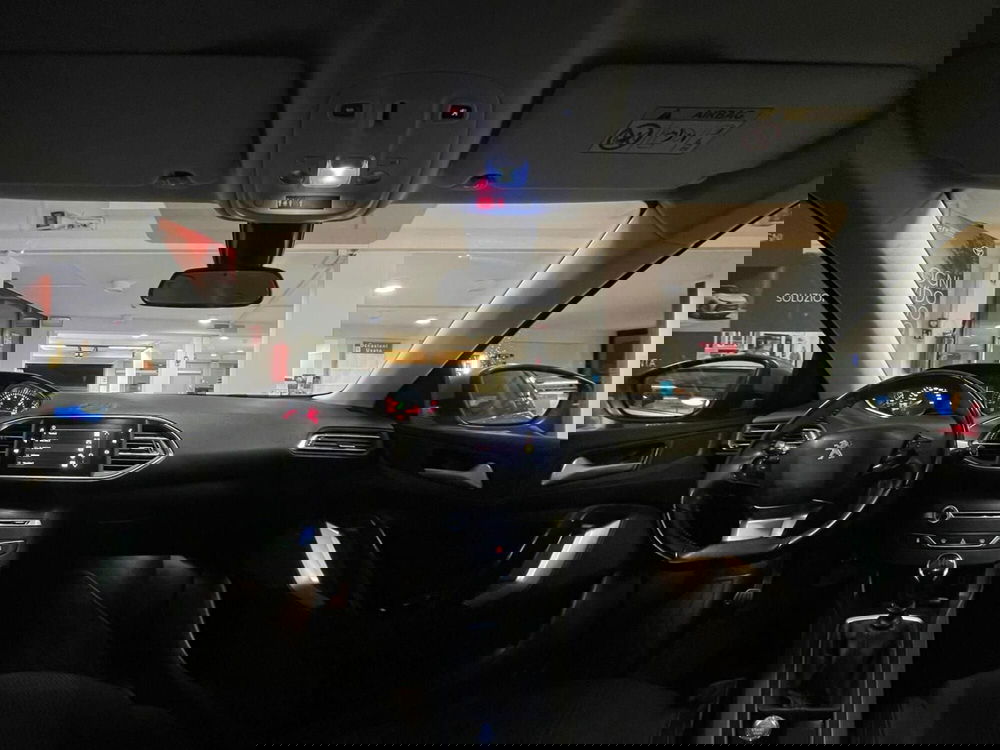 Peugeot 308 usata a Modena (16)