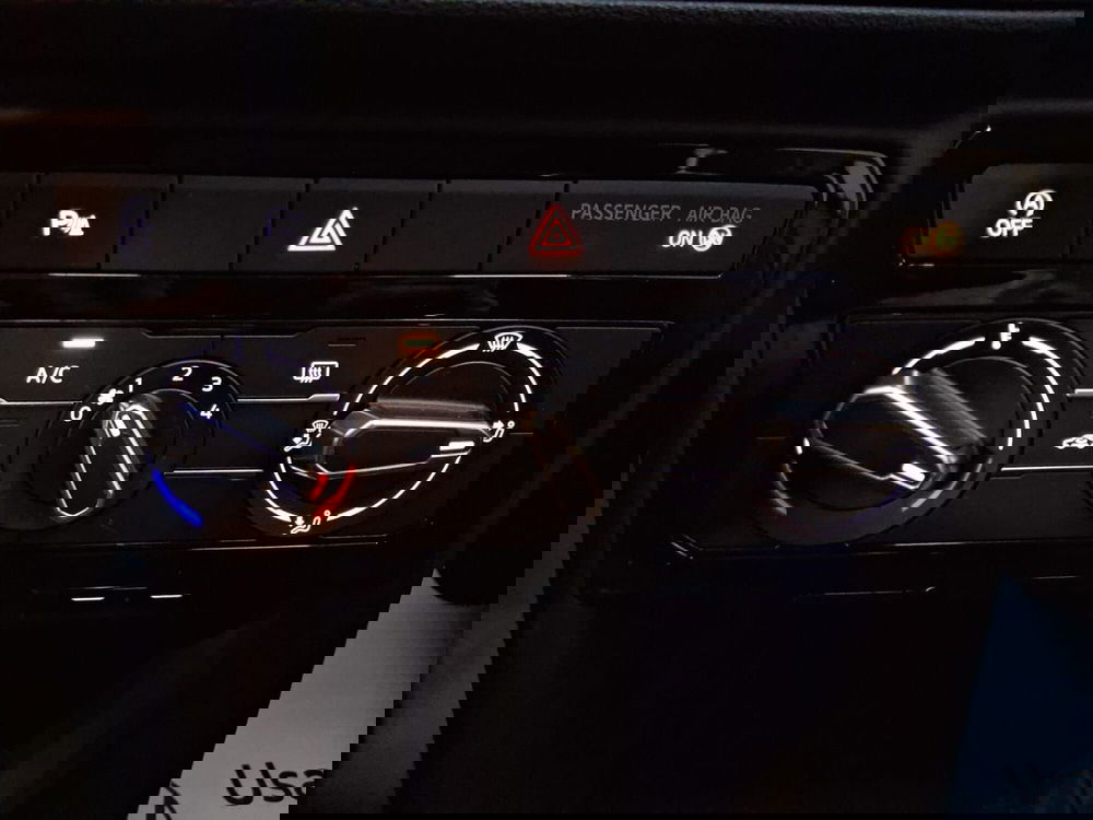 Volkswagen T-Cross usata a Bologna (18)