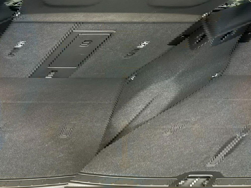 Volvo XC40 usata a Como (13)