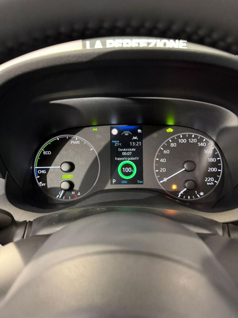 Mazda Mazda2 Hybrid nuova a Como (11)