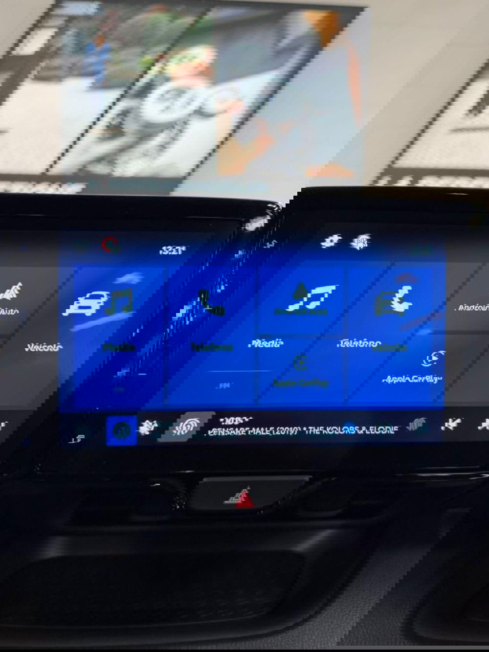 Mazda Mazda2 Hybrid nuova a Como (12)