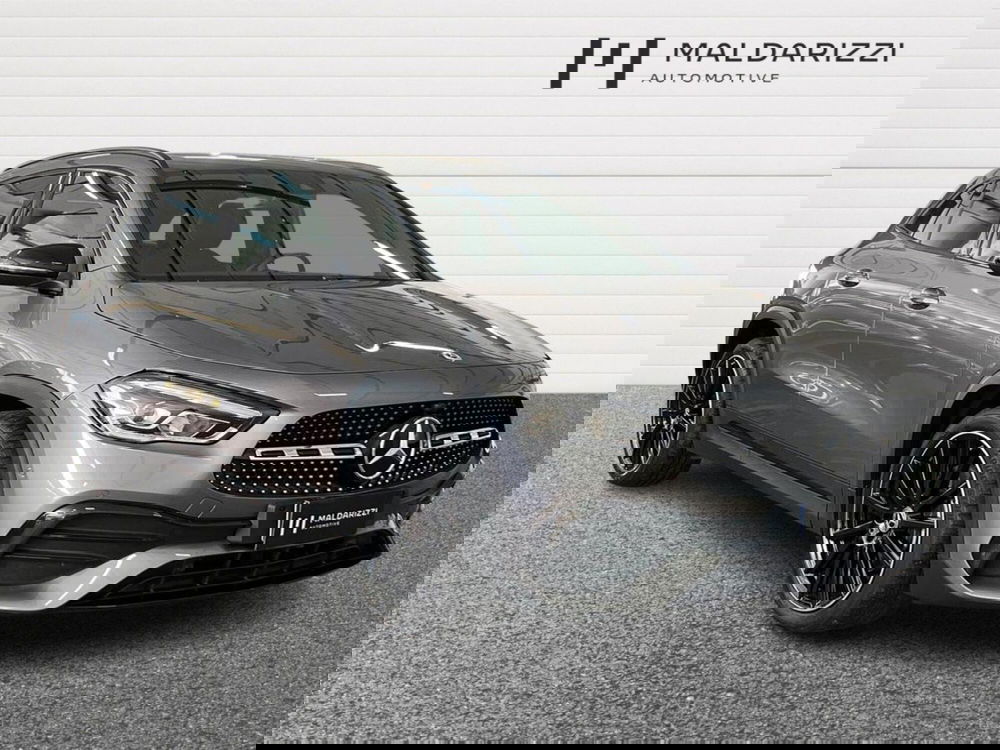 Mercedes-Benz GLA SUV usata a Bari