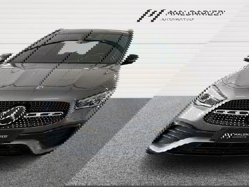 Mercedes-Benz GLA SUV usata a Bari (2)