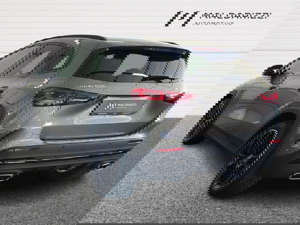 Mercedes-Benz GLA SUV usata a Bari (4)