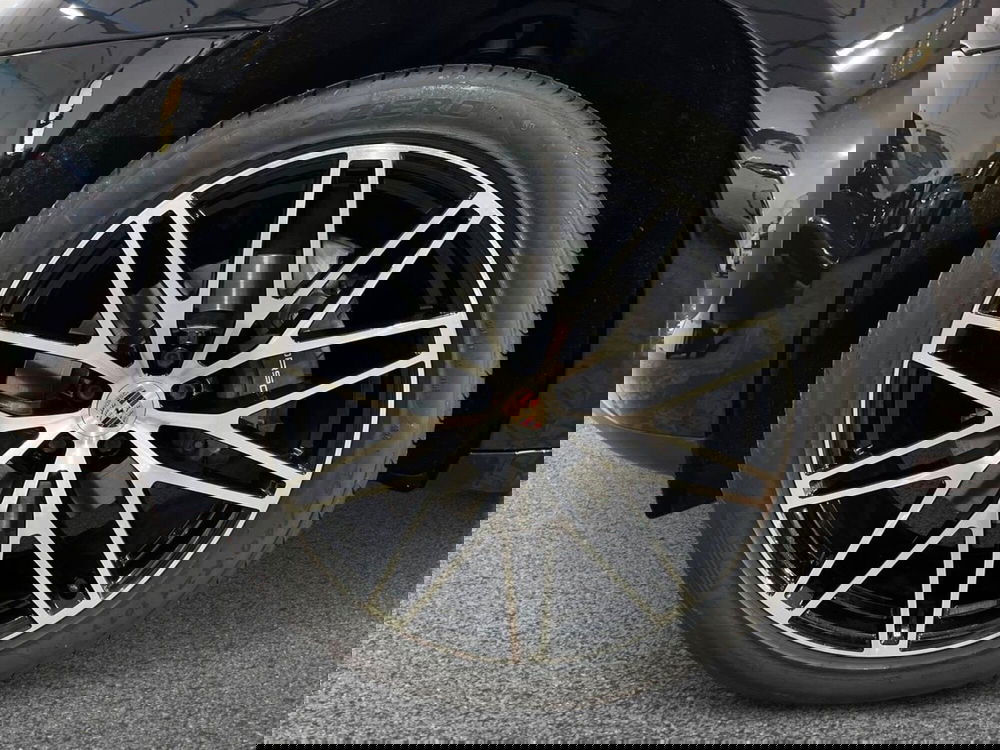 Porsche Macan usata a Bari (6)