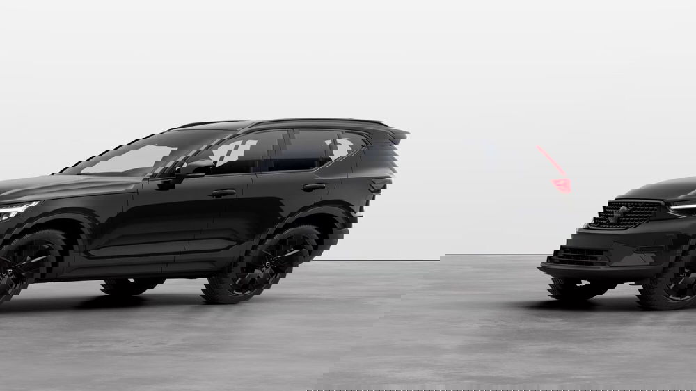 Volvo XC40 nuova a Como