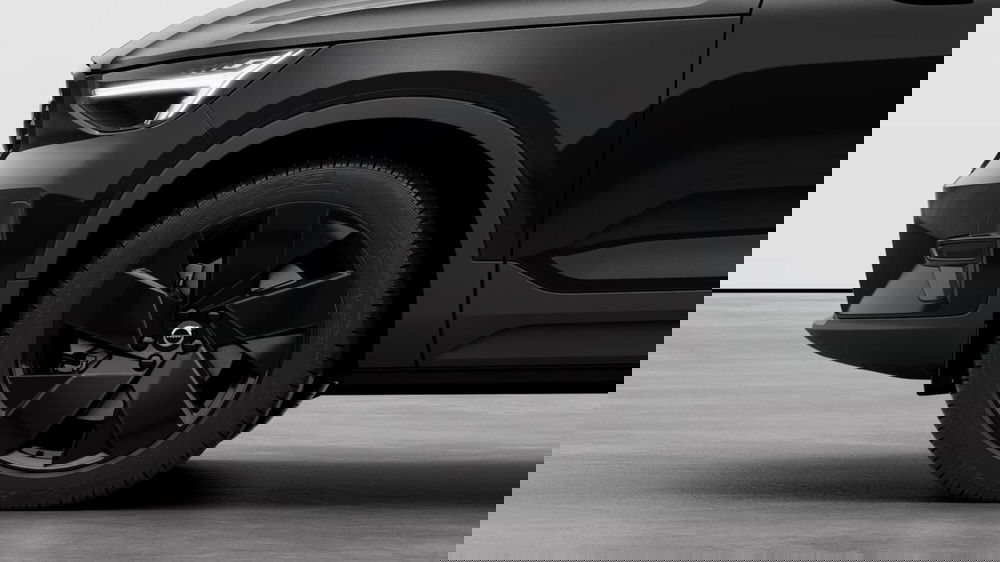 Volvo XC40 nuova a Como (6)