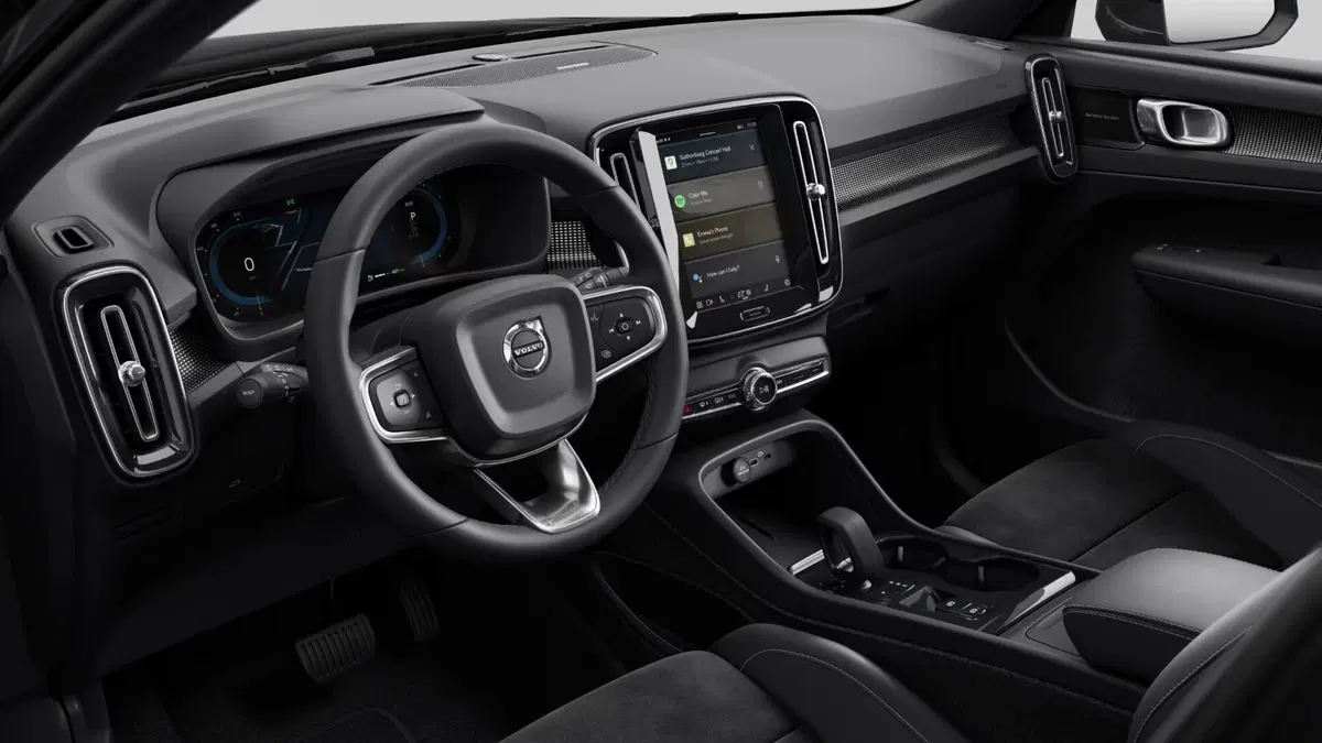 Volvo XC40 nuova a Como (7)