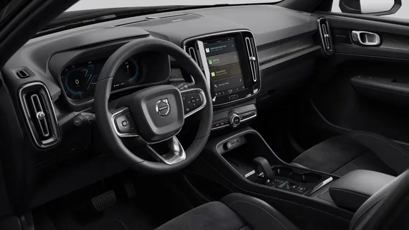 Volvo XC40 nuova a Como (7)