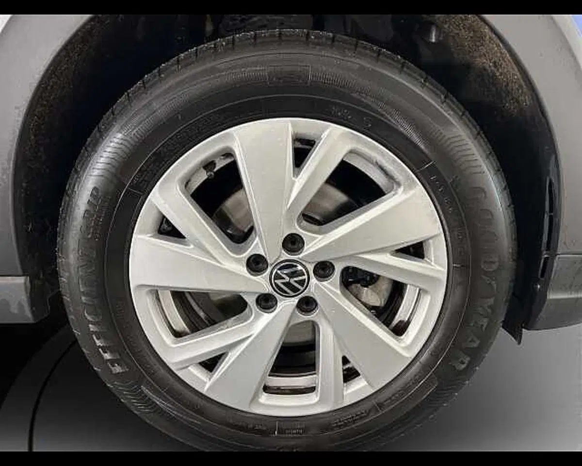 Volkswagen Taigo usata a Roma (11)