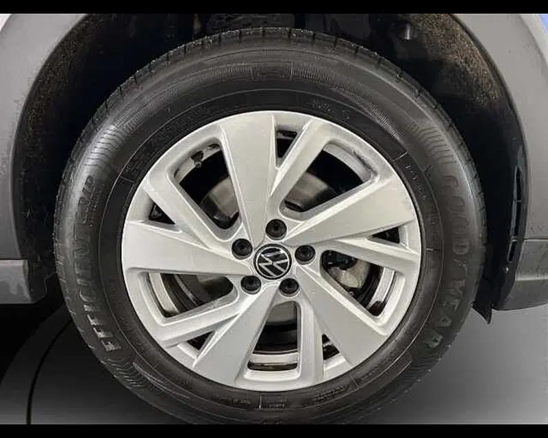 Volkswagen Taigo usata a Roma (11)