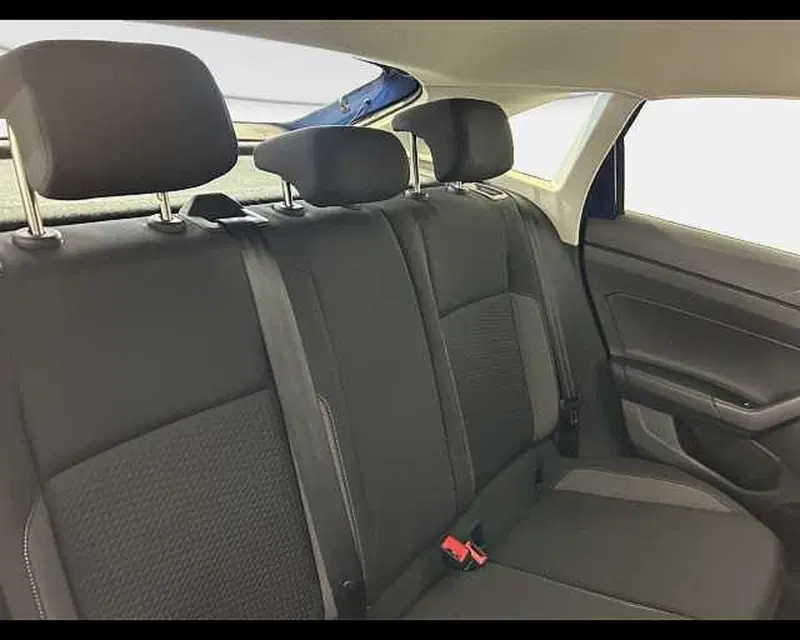Volkswagen Taigo usata a Roma (9)