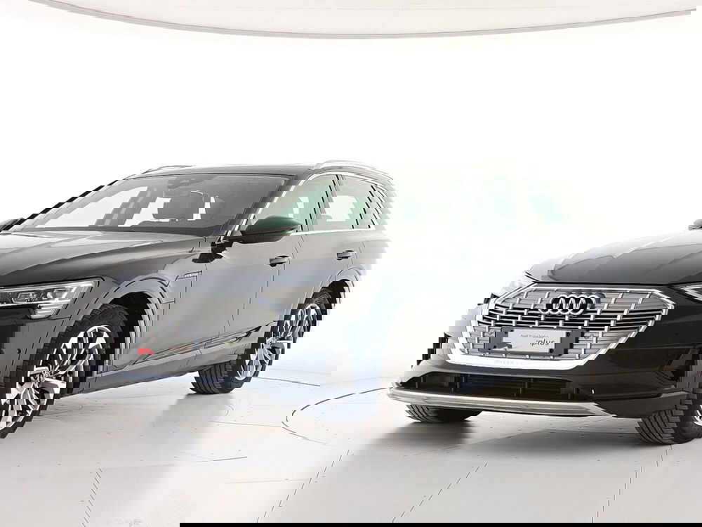 Audi e-tron usata a Alessandria