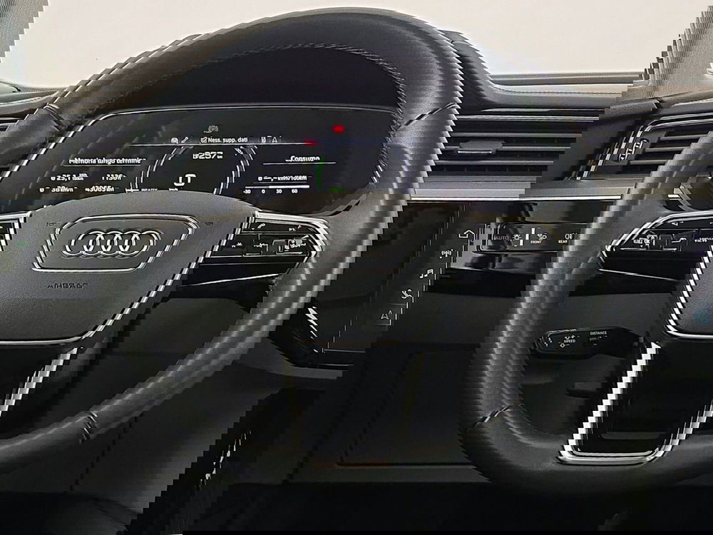 Audi e-tron usata a Alessandria (12)