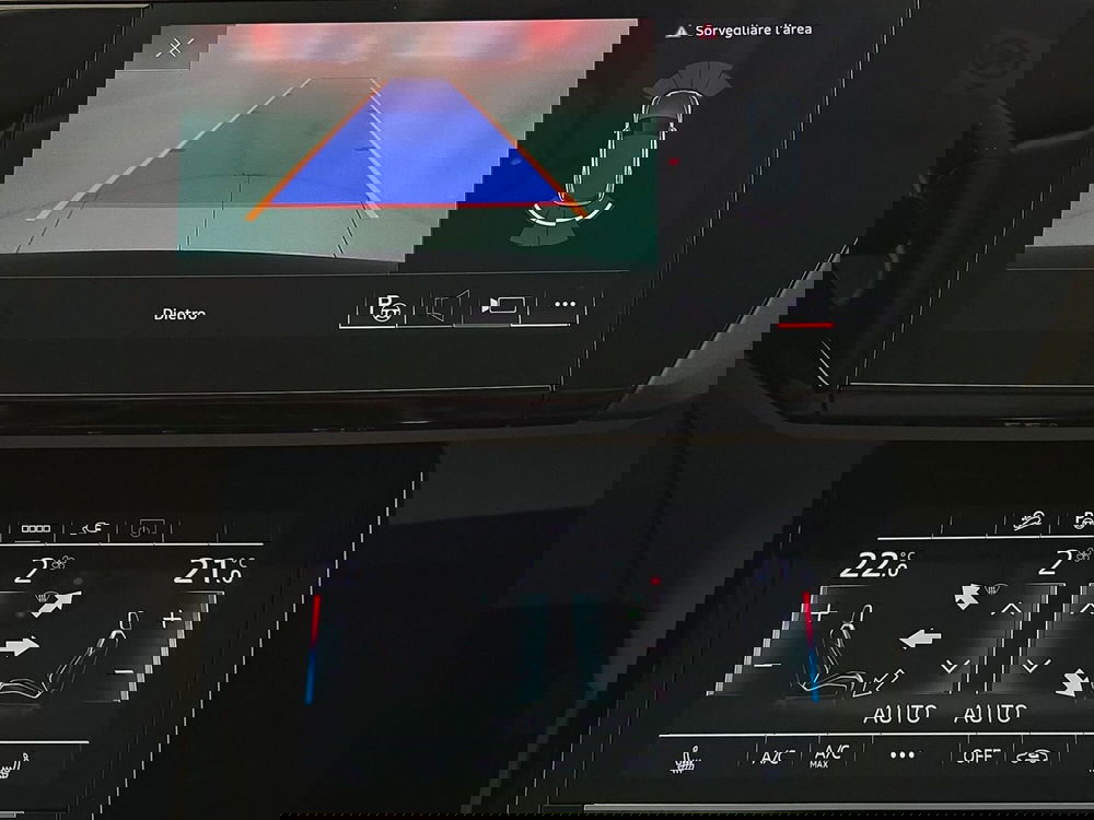 Audi e-tron usata a Alessandria (16)