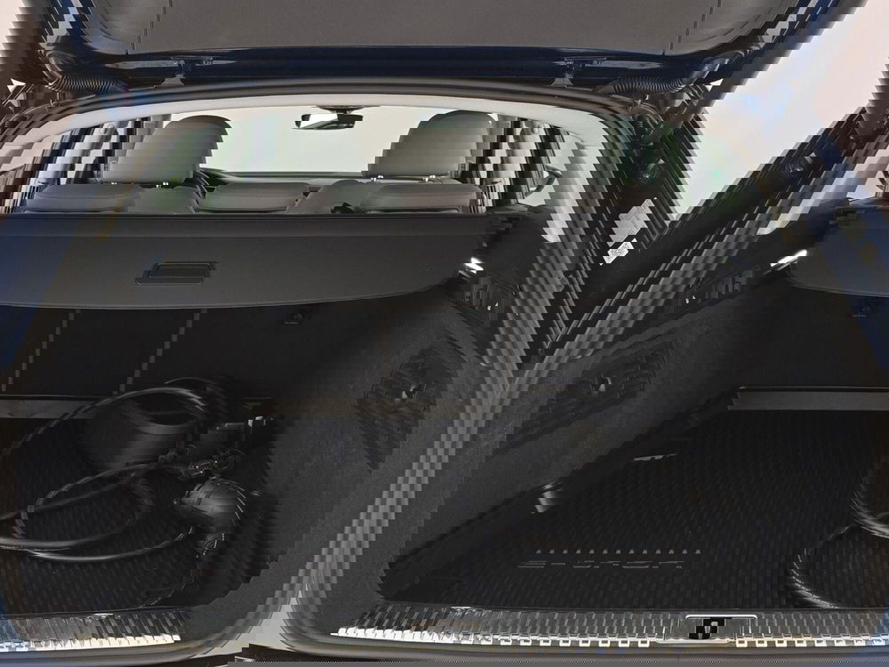 Audi e-tron usata a Alessandria (8)