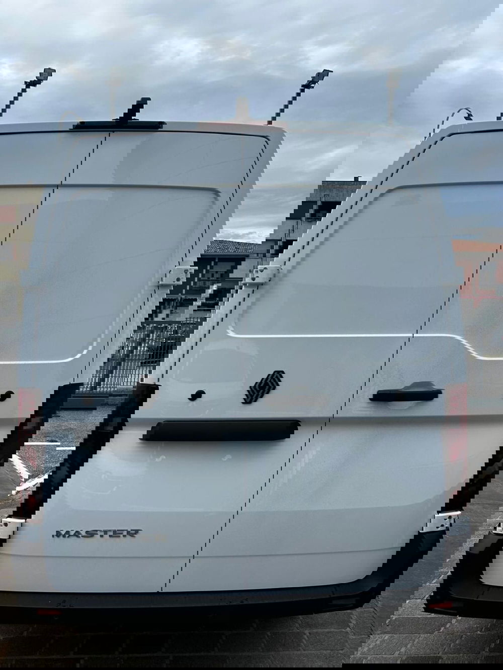 Renault Master Furgone nuova a Treviso (7)