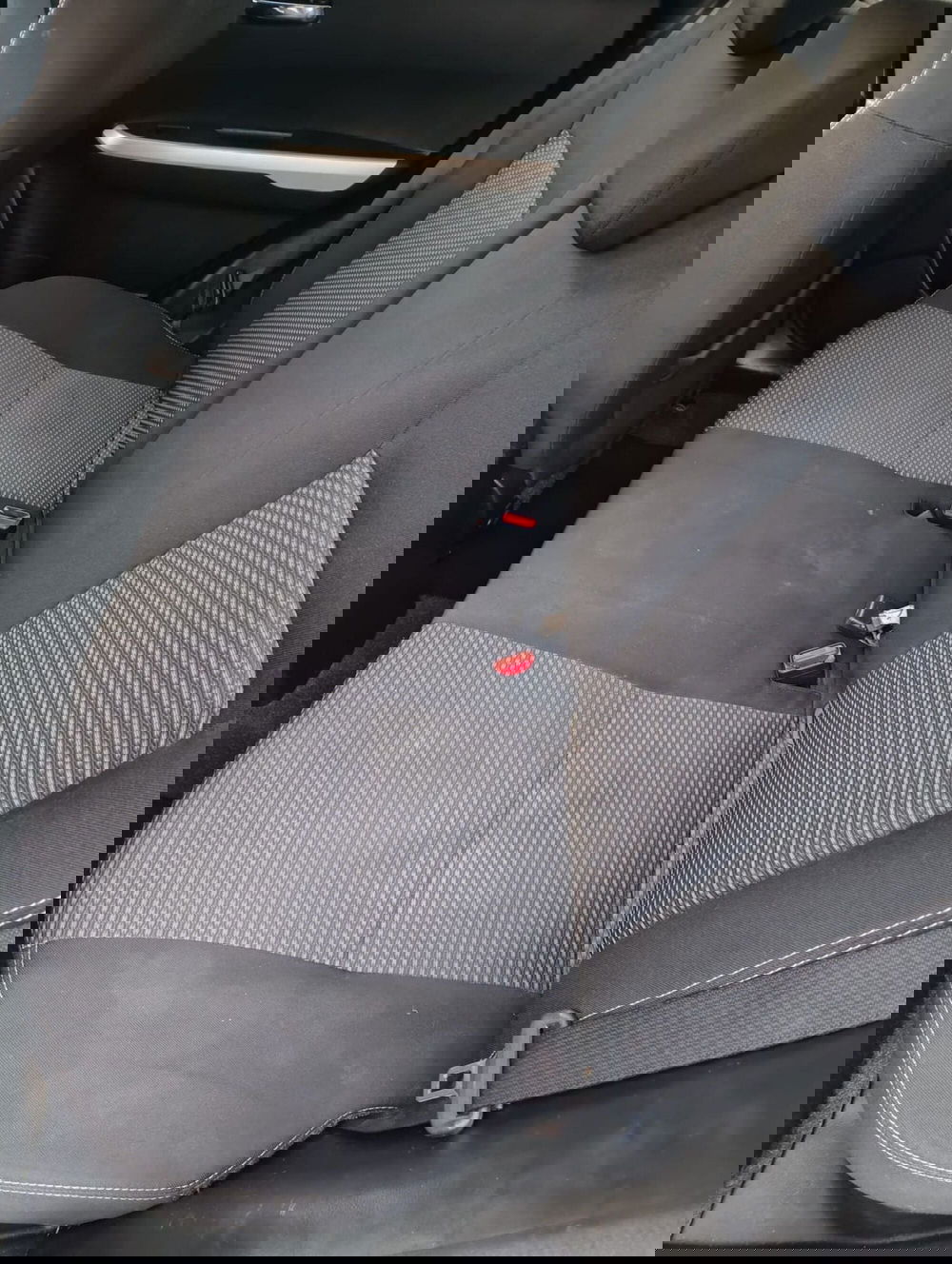 Suzuki Vitara usata a Rimini (10)