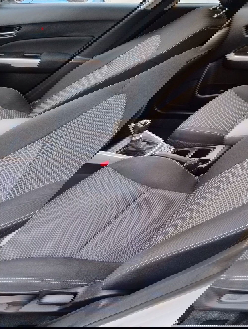 Suzuki Vitara usata a Rimini (9)