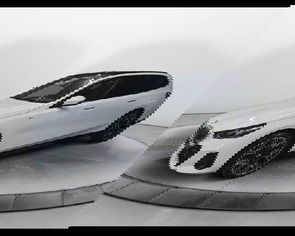 BMW Serie 5 Touring usata a Caserta