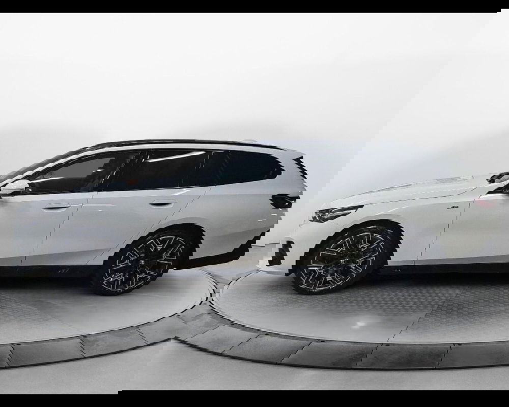 BMW Serie 5 Touring usata a Caserta (6)