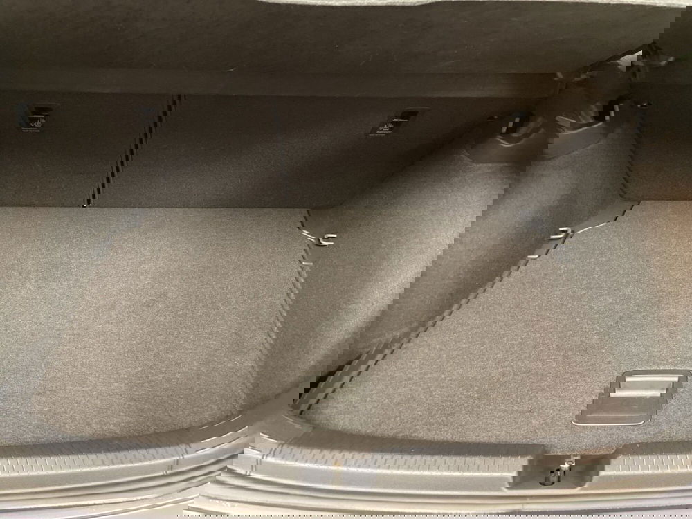 Volkswagen Polo usata a Varese (8)