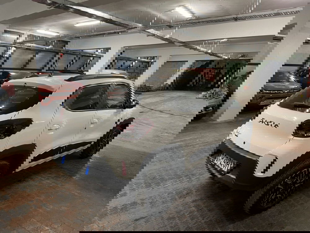 Dacia Spring usata a Milano (4)