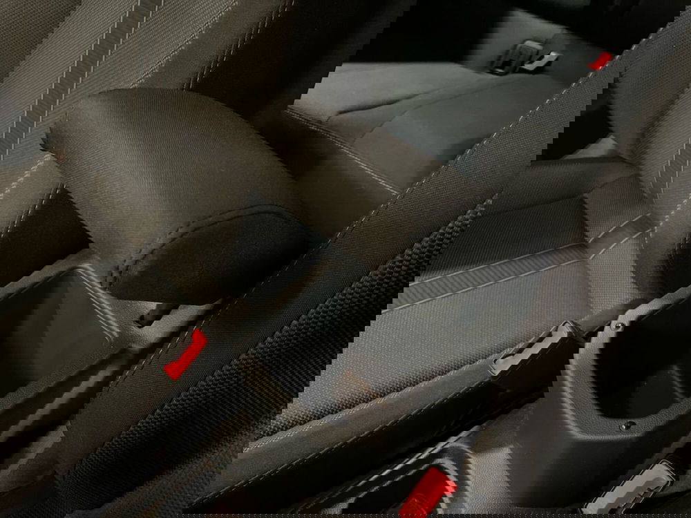 Volkswagen T-Roc usata a Prato (16)