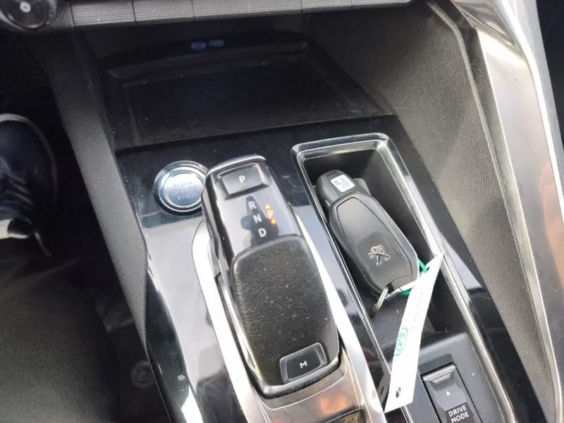 Peugeot 3008 usata a Frosinone (17)