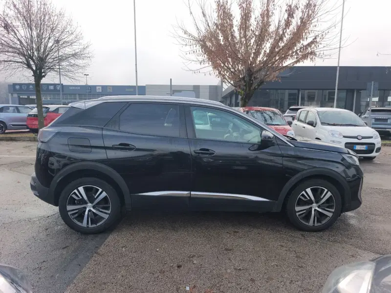 Peugeot 3008 usata a Frosinone (7)