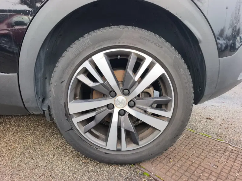 Peugeot 3008 usata a Frosinone (9)