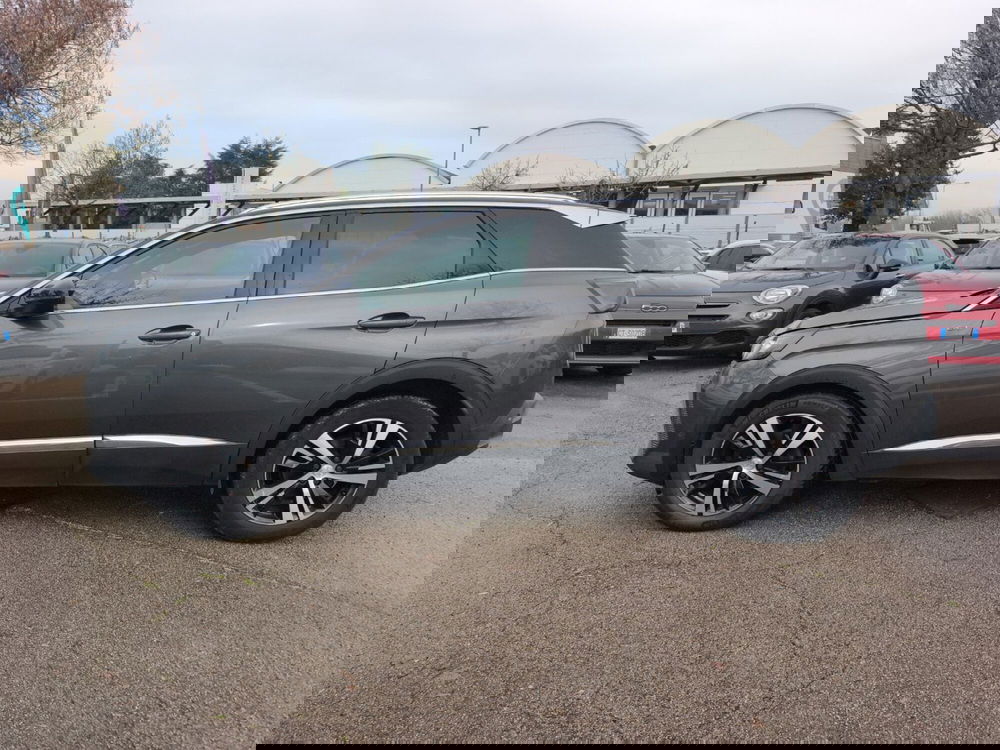 Peugeot 3008 usata a Frosinone (3)