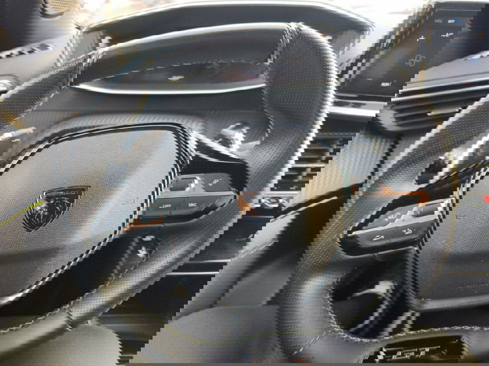 Peugeot 2008 usata a Frosinone (14)