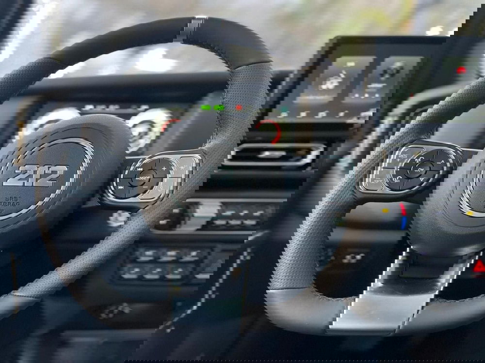 Emc 212 nuova a Ancona (10)