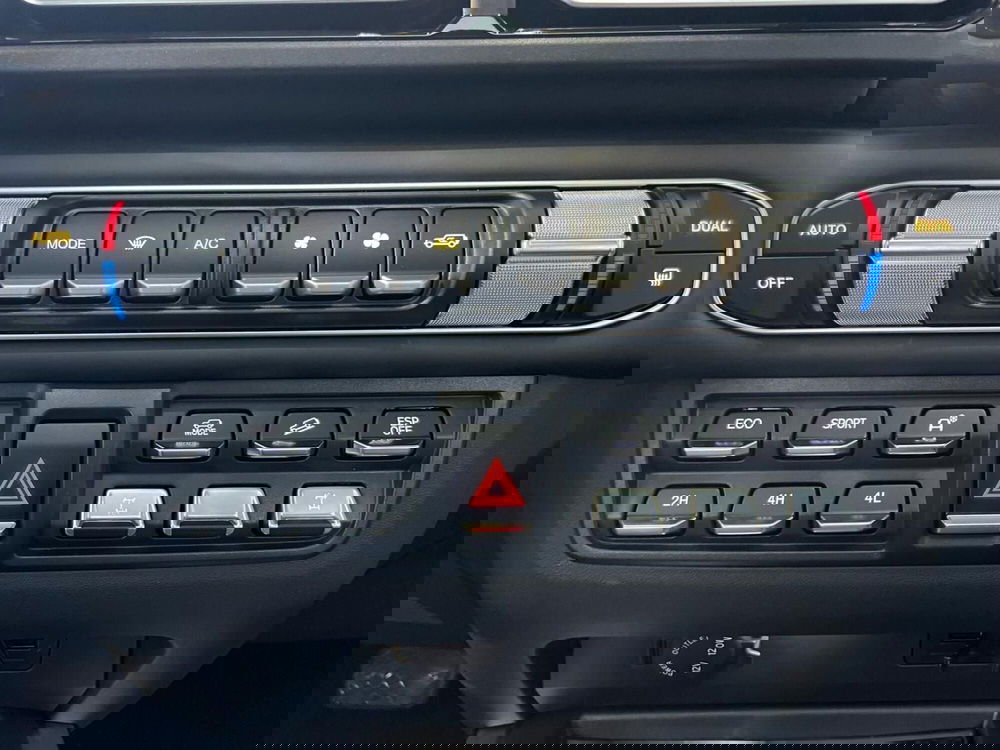 Emc 212 nuova a Ancona (14)