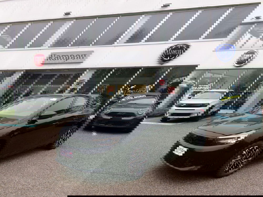 Opel Corsa nuova a Venezia