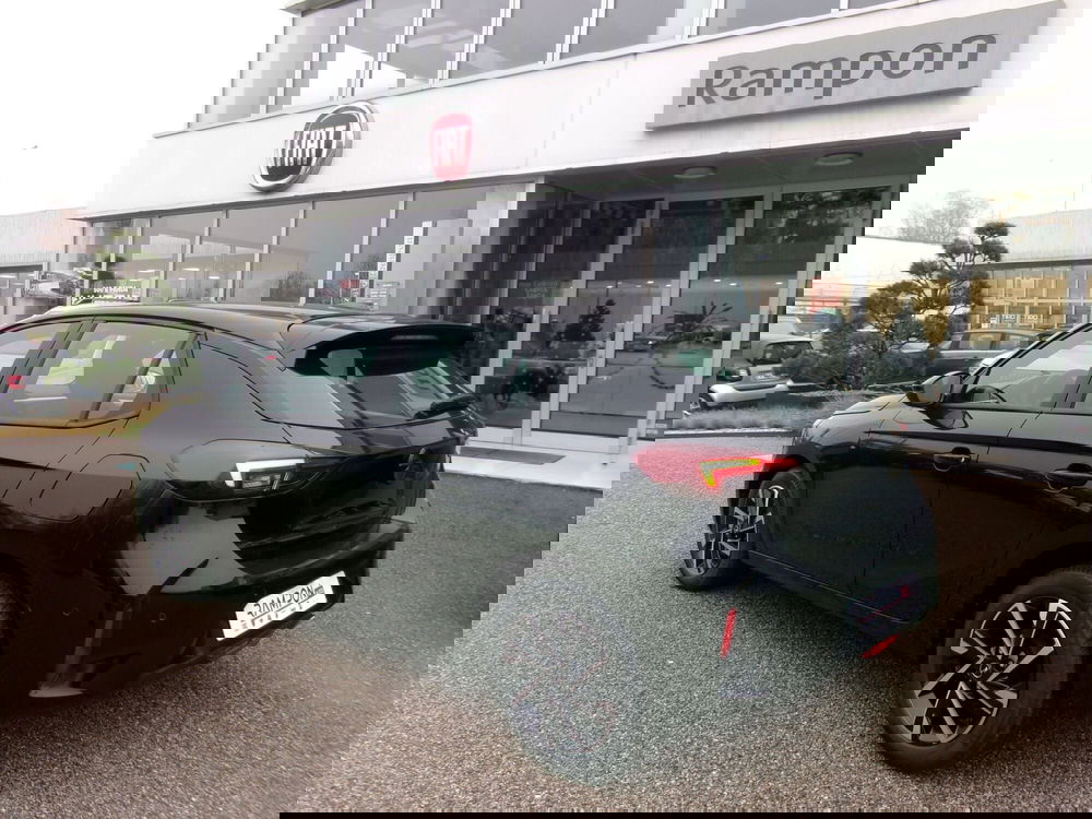 Opel Corsa nuova a Venezia (5)