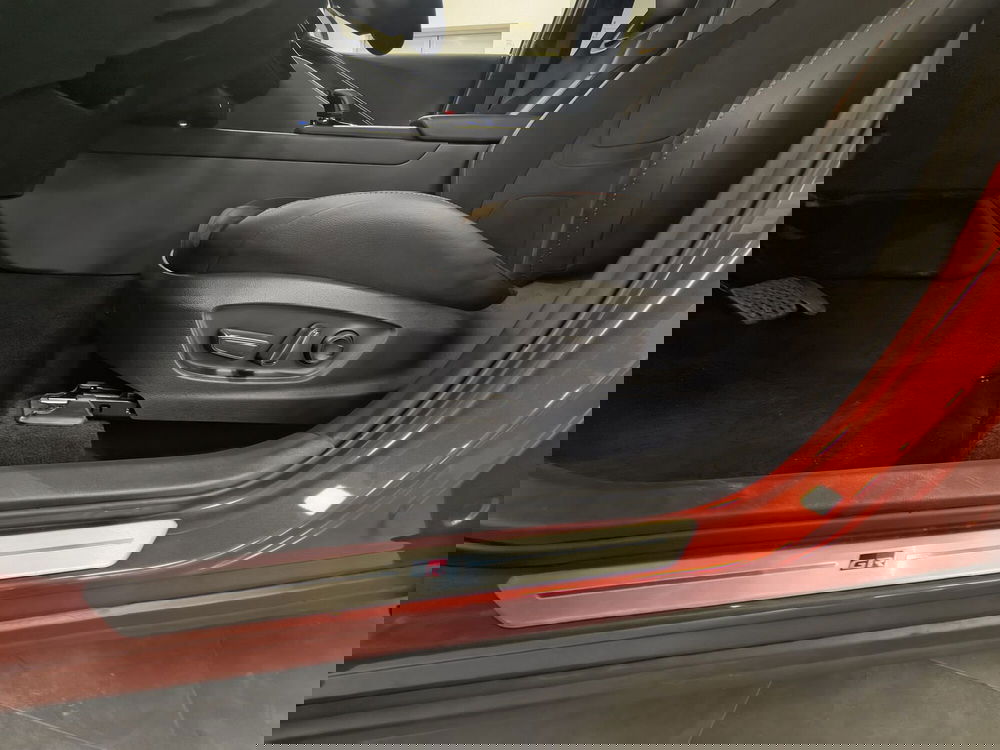 Toyota Toyota C-HR usata a Catanzaro (12)