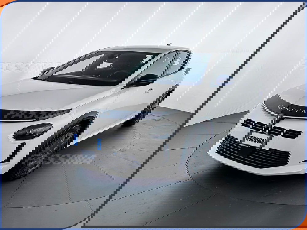 Lancia Ypsilon usata a Milano (3)