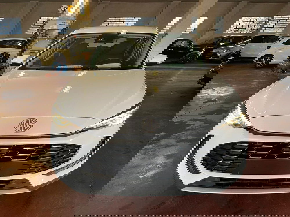 Mg ZS nuova a Lucca (2)