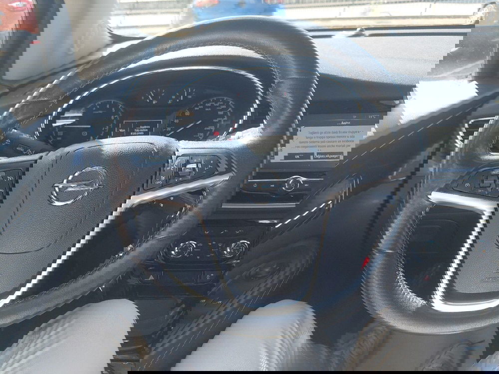 Opel Mokka usata a Piacenza (12)