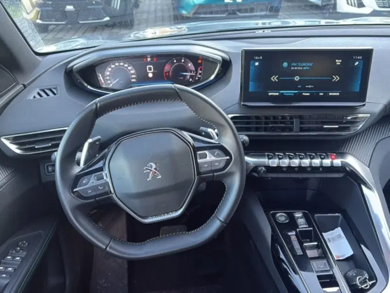 Peugeot 5008 usata a Foggia (11)